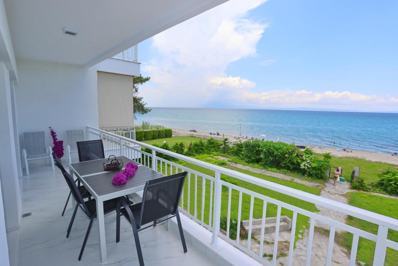 Beach Front Casa Elena Hanioti Exterior photo